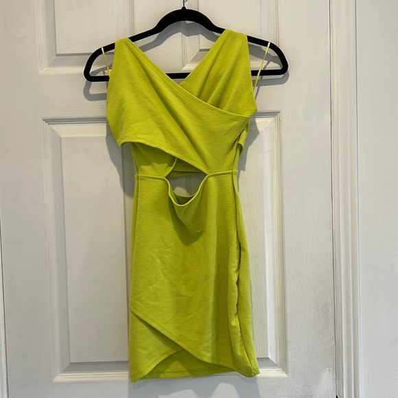Neon cutout dress - Picture 1 of 2